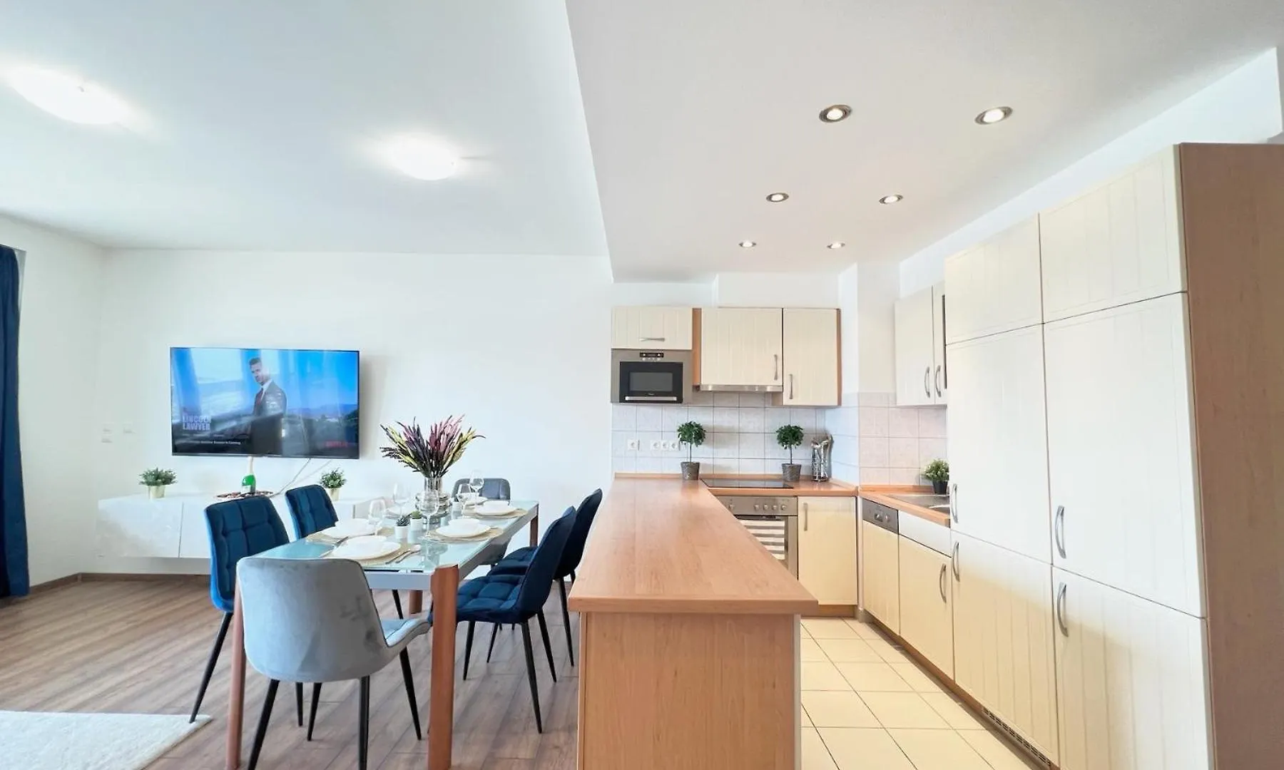 Luxury Apartment With A Beautiful View Of The Danube, Free Spa - Wellness And Car Parking In The Center Of The City Budapest