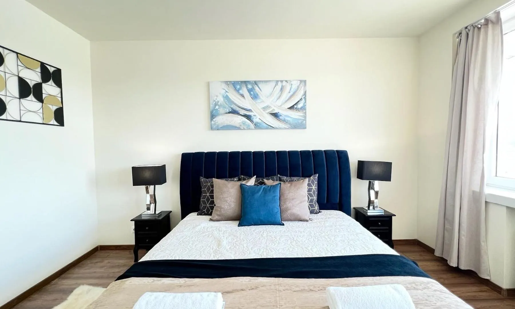 Luxury Apartment With A Beautiful View Of The Danube, Free Spa - Wellness And Car Parking In The Center Of The City Budapest